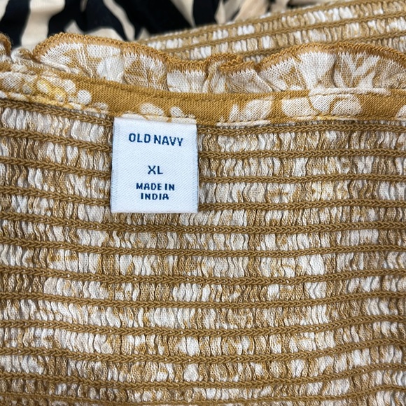 Old Navy Yellow Floral Dress - Picture 5 of 6